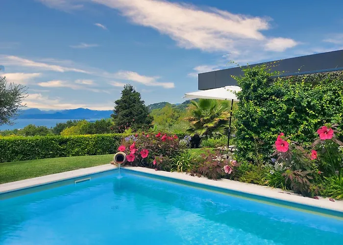 Luxury Villa Orizzonti - Regarda Travel