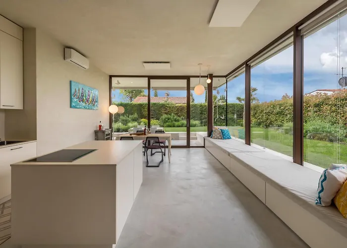Villa Vista Lago